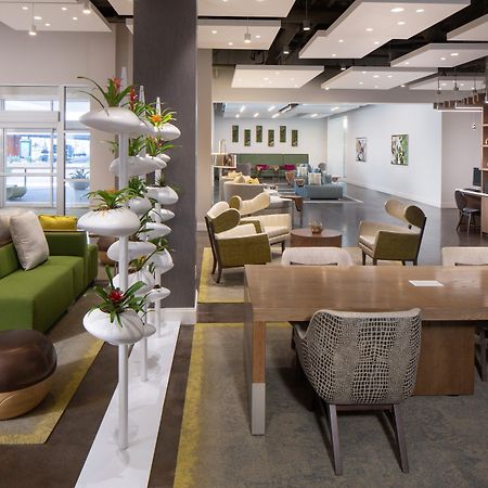 Hotel Indigo Gainesville-Celebration Pointe By Ihg Exterior photo